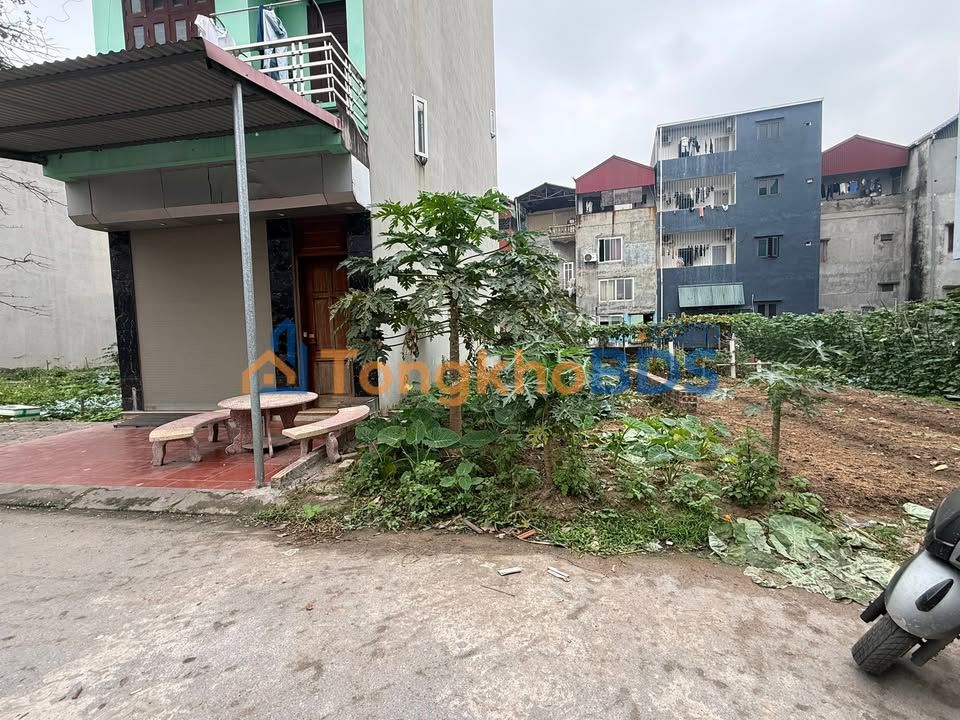 Nhà mặt tiền 76m² Giãn Dân Đông, Tiên Du - Kinh doanh sầm uất, 4.x tỷ