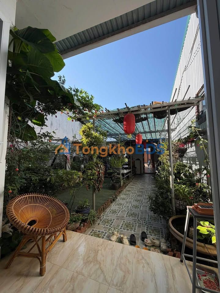 Nhà Mặt Tiền H'Đok Buôn Ma Thuột - 180m², Kinh Doanh Tốt, Giá 3.5 Tỷ