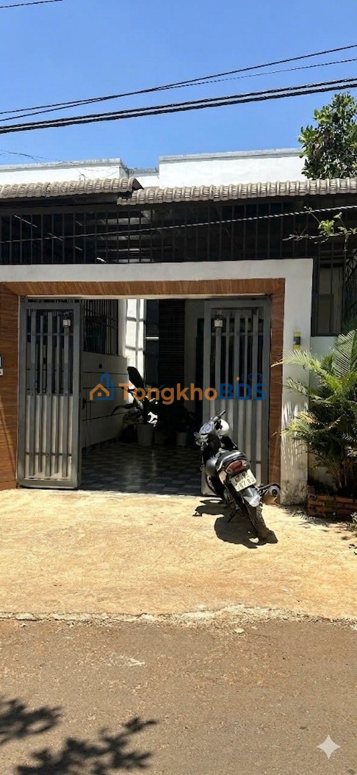 Nhà 1 Mê Mặt Tiền B3 Buôn Ma Thuột - 3PN Full Nội Thất, Sổ Hồng