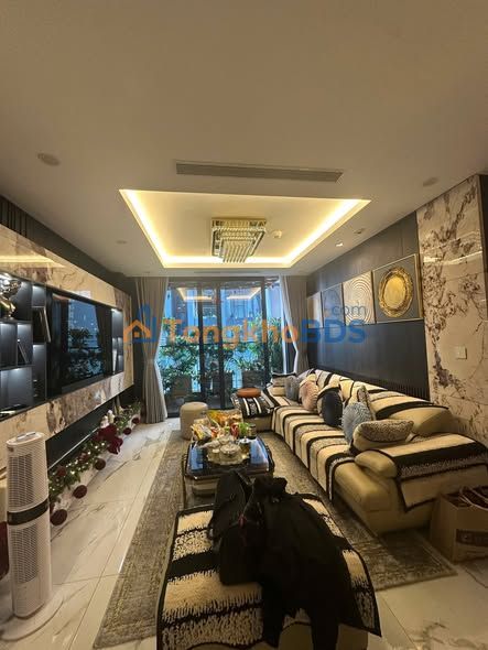 Căn hộ góc 3PN Sunshine City S34, 104m² - Full nội thất cao cấp