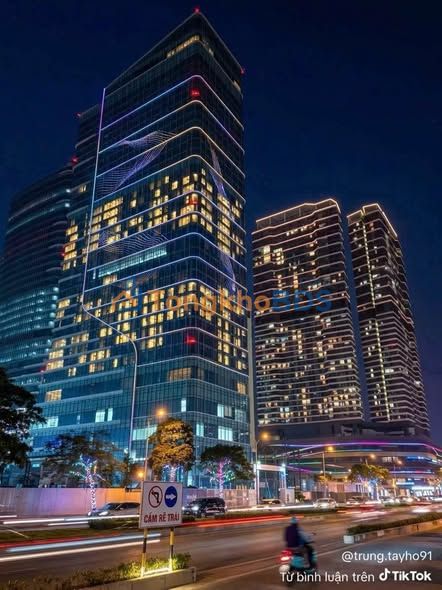 Bán Căn Góc 142.5m² Ciputra - View Hồ Tây & Starlake