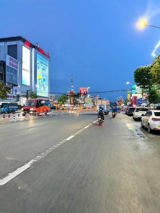 Nhà Mặt Tiền Hùng Vương Cần Thơ - 177m² Thổ Cư, Hoàn Công, Giá 2X Tỷ