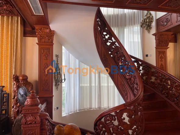 Biệt thự Song Lập Hoa Sữa 220m² - Sẵn sàng nhận nhà