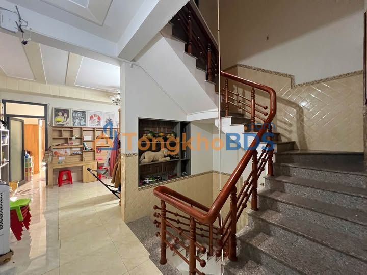 Nhà Mặt Tiền Nguyễn Thị Định, Quy Nhơn - 5 Tầng, 85m², Kinh Doanh Đỉnh Cao