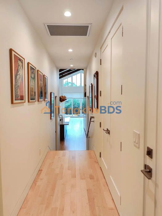 Mặt Tiền Kinh Doanh Đường Láng 38m² 2 Tầng - Giá Tốt 850 Triệu