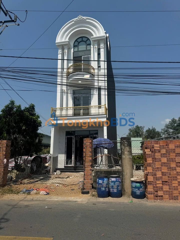 Nhà Mặt Tiền Đông Minh Dĩ An 93m² - Hoàn Thiện Tặng Full Nội Thất