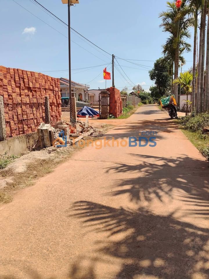 Bán đất 250m² Xã Pơng Drang, Đắk Lắk - Gần 3 trường học, Quốc lộ 14