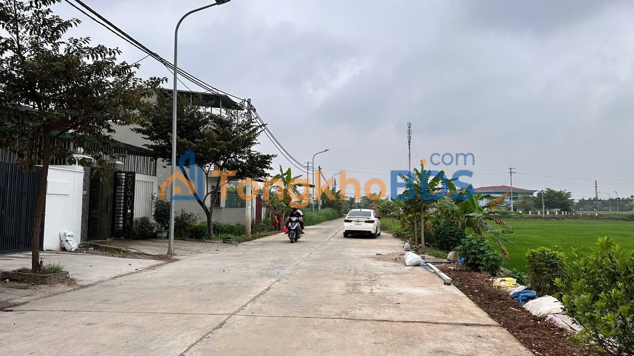 Đất đấu giá Vĩnh Tường 100m² - Mặt tiền 5m, đường 13.5m, giá chỉ 2 tỷ x