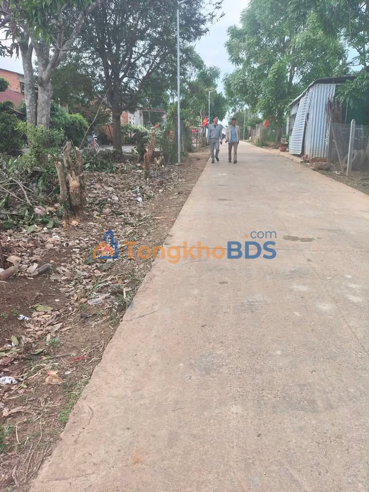 Bán Đất Nền 7200m² Mặt Đường Bê Tông Đức Trọng, Lâm Đồng - Giá 2.5 Tỷ