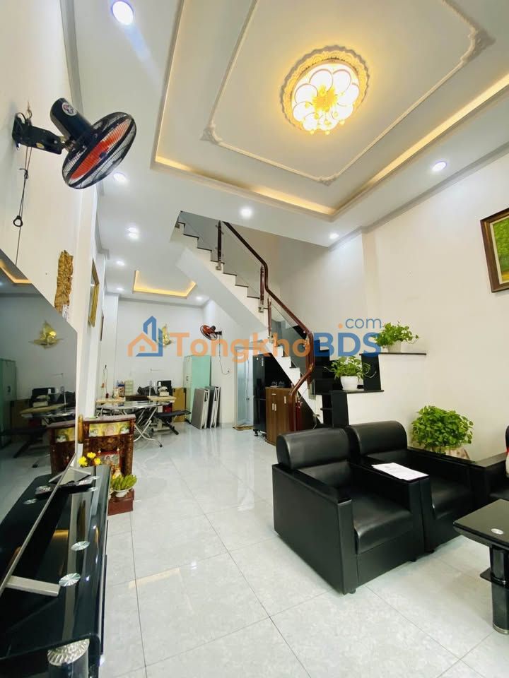 Nhà 5 Tầng Tân Kỳ Tân Quý, Bình Tân - 48m² Vuông Vức, 6 Tỷ