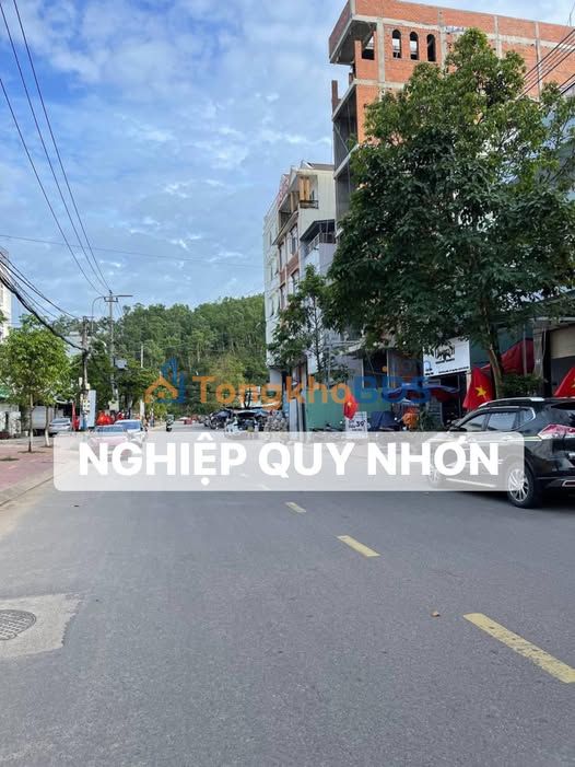 Nhà Mặt Tiền Chế Lan Viên, Quy Nhơn - 80m² - Chỉ 5.85 Tỷ