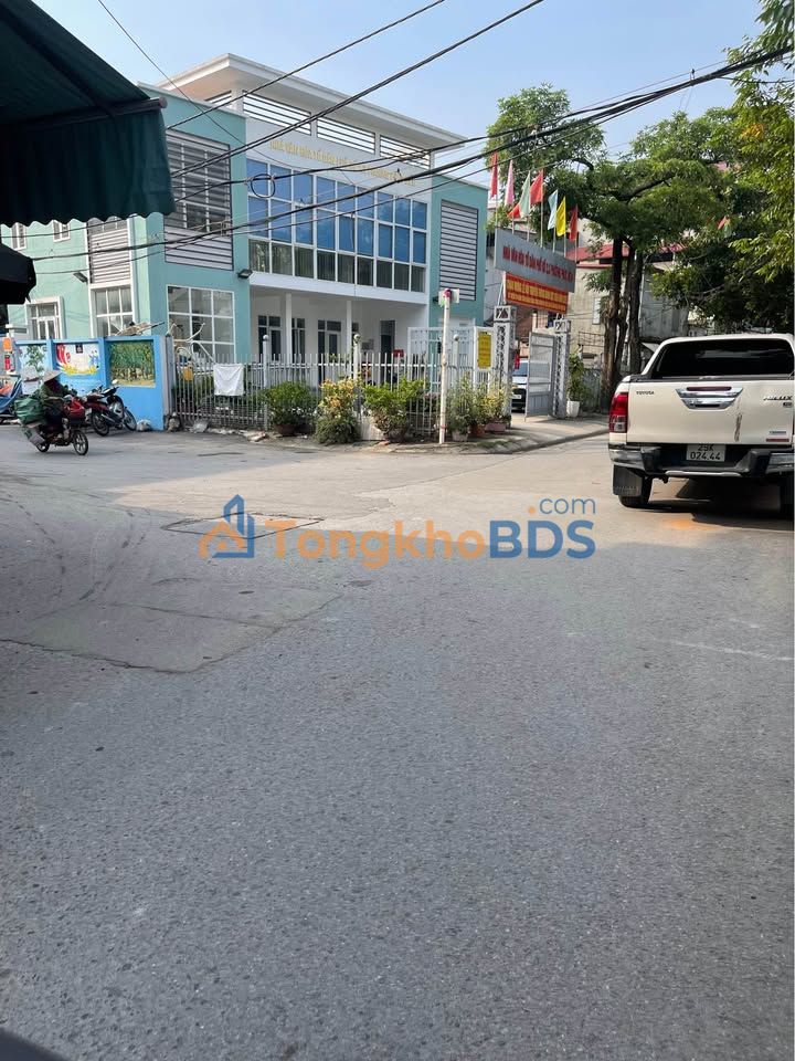 Bán Đất Đức Diễn, Bắc Từ Liêm 61m² - Có Sẵn 3 Phòng Trọ, Sổ Đỏ Sang Tên