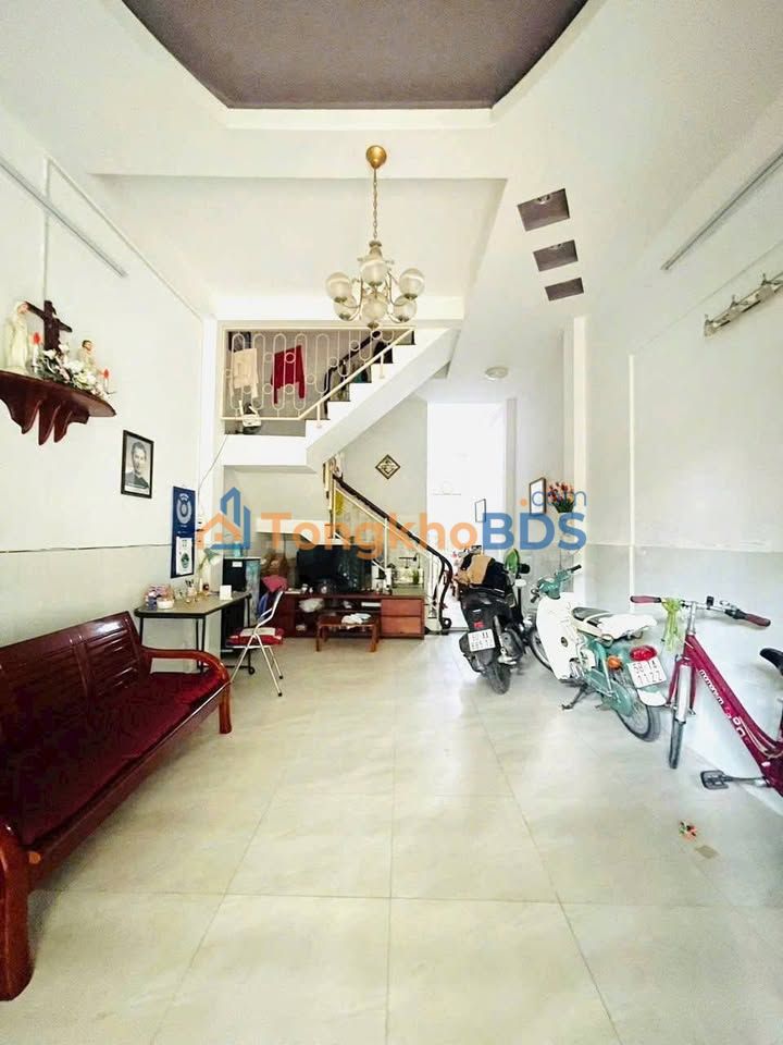 Nhà 2PN, 58m² Đường Thạnh Lộc Q12 - Giá 4.45 Tỷ