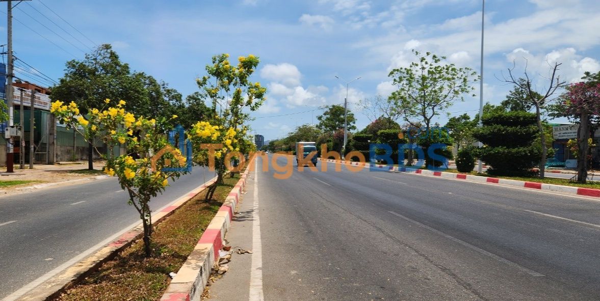 Cho thuê dãy trọ 5 phòng, 100m² sổ hồng riêng, 8 triệu/tháng tại biển Chí Linh