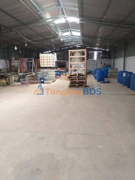 Cho thuê kho xưởng 1000m² mặt tiền đường VLB, Bình Chánh - Sẵn sàng hoạt động