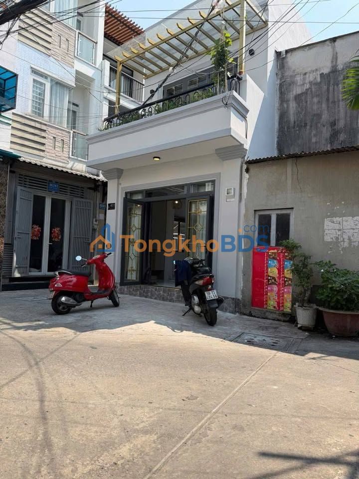 Nhà Phố Mặt Tiền Tân Phú 57.2m² (4.4x13) - Kinh Doanh Đa Ngành