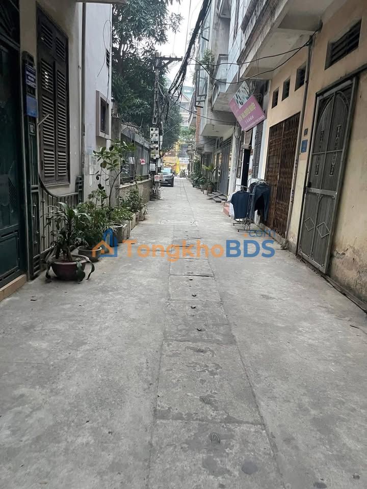 Nhà Cầu Đơ Hoàn Kiếm 32m² - Lô Góc 2 Tầng, Giá 5.4 Tỷ TL