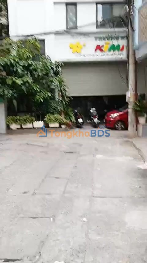 Cho thuê phòng 50m² Phạm Văn Đồng, Full Nội thất, Có chỗ để ô tô