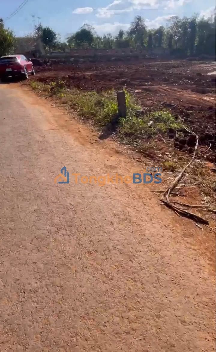 Đất Mặt Tiền Eakao, Buôn Ma Thuột - 555m² Sổ Hồng Riêng, Giá 470 Triệu