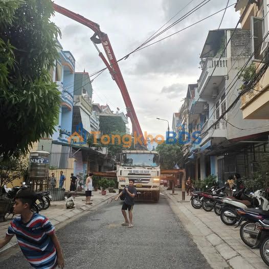 Bán Gấp Đất Tặng Nhà Phủ Lý - 72m² Hướng Tây, Giá 2.38 Tỷ