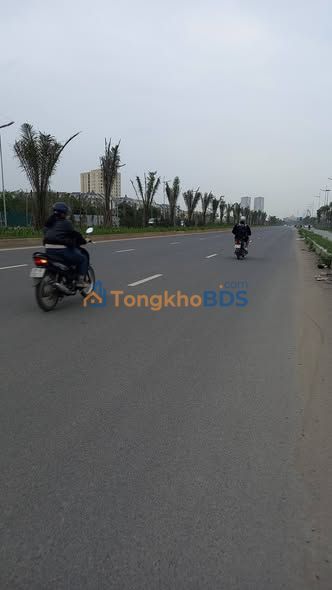 Nhà Mặt Tiền Kinh Doanh 6 Tầng, Thang Máy, Lai Xá - 35m², 10 Tỷ