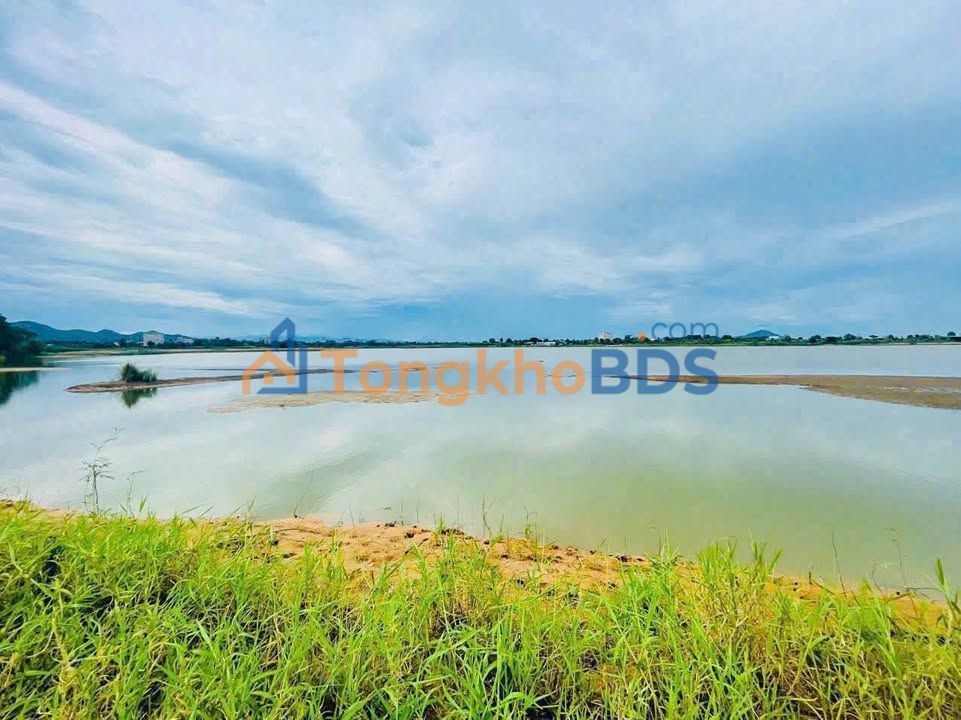 Farmview Hồ Hàm Liêm 14400m² - Giá 1.05 Tỷ - Sẵn Nhà Vườn Lý Tưởng