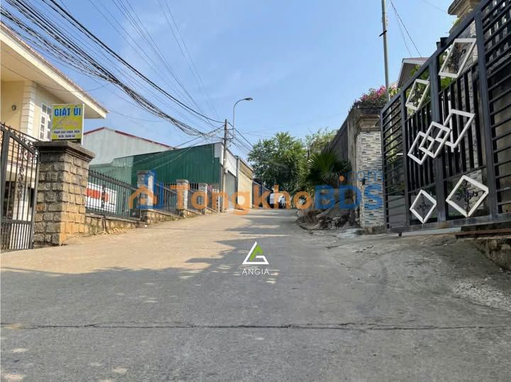 Đất Đà Lạt 271m² - Hùng Vương P9 - Sổ Đỏ, View Đồi Thoáng Đẹp