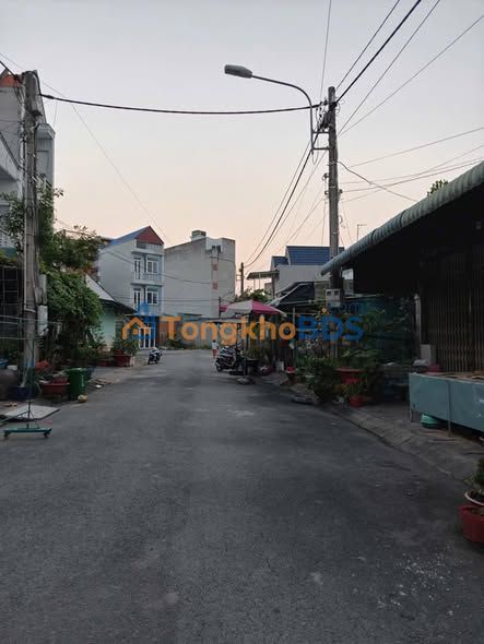 Nhà 80m² Đường Số 11, Thuận An - Giá 2.3 Tỷ, Sẵn Sàng Ở Ngay!