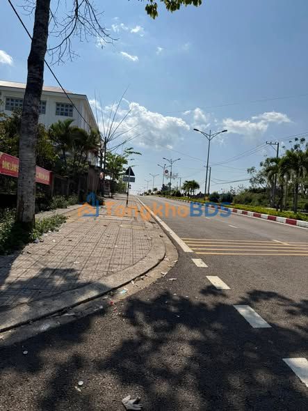 Bán Đất Thổ Cư 330m² Lạc Long Quân, Đà Lạt - Giá 1.2 Tỷ