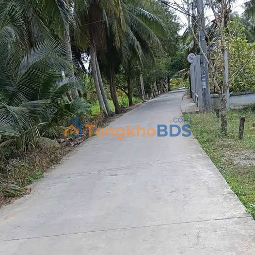 Đất Mặt Tiền Lộ Giồng Da, Bến Tre - 361.5m² Kinh Doanh Tốt, Giá 1.2 Tỷ