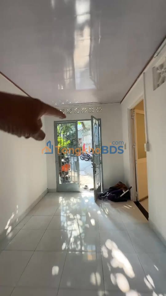 Nhà Cấp 4 Mặt Tiền Đường Số 6, Quận 4 - 40m² Kinh Doanh/Ở