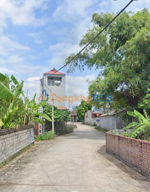 Bán đất 150m² view hồ Tân Yên, Bắc Giang - Sổ đỏ sẵn sàng