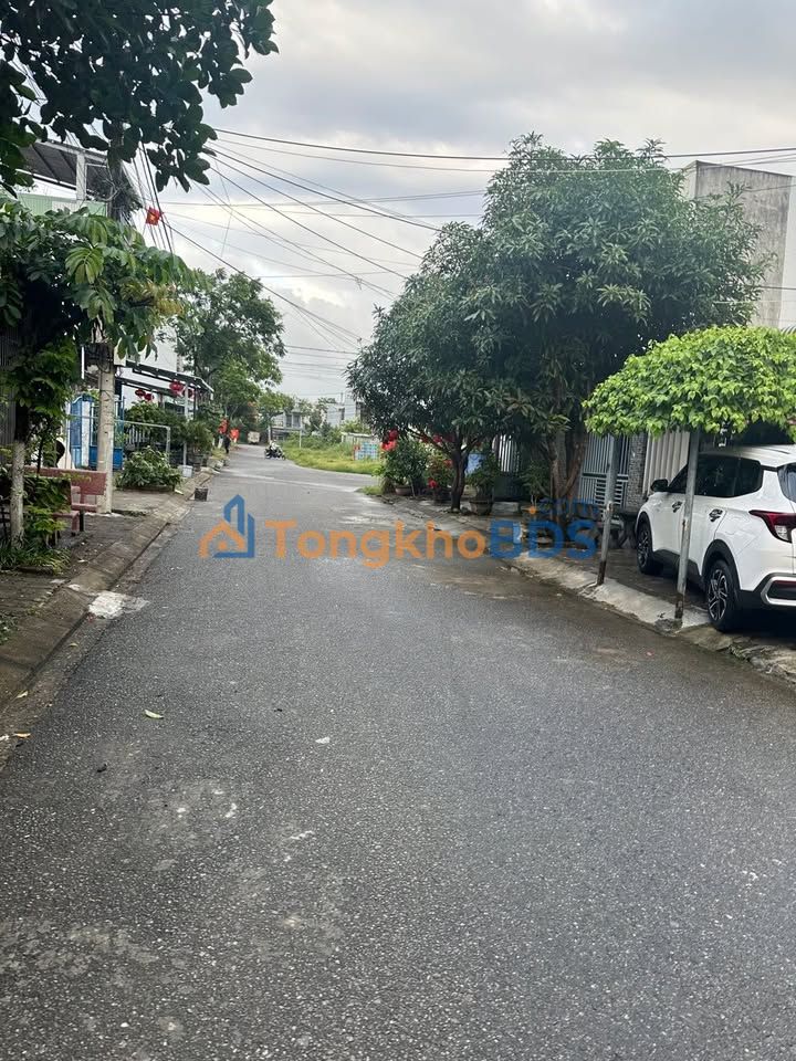 Nhà 2 Tầng Đường Văn Thánh, Hội An - 105m² Giá 4 Tỷ