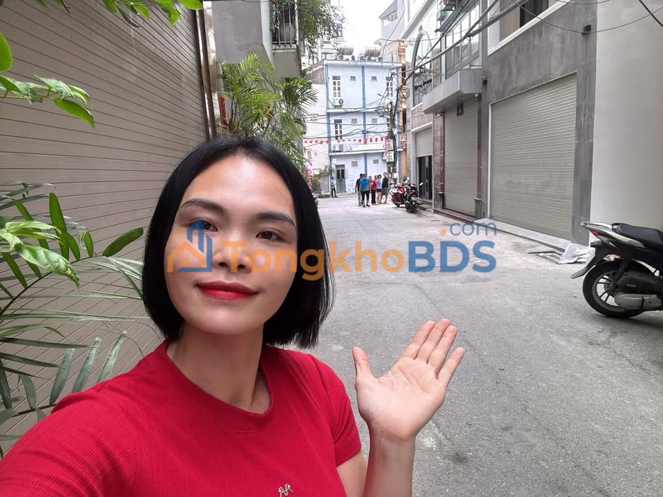 Nhà 120m² Vũ Xuân Thiều, Long Biên - 9.6 Tỷ, Dân Xây 2 Tầng, Dòng Tiền Ổn Định