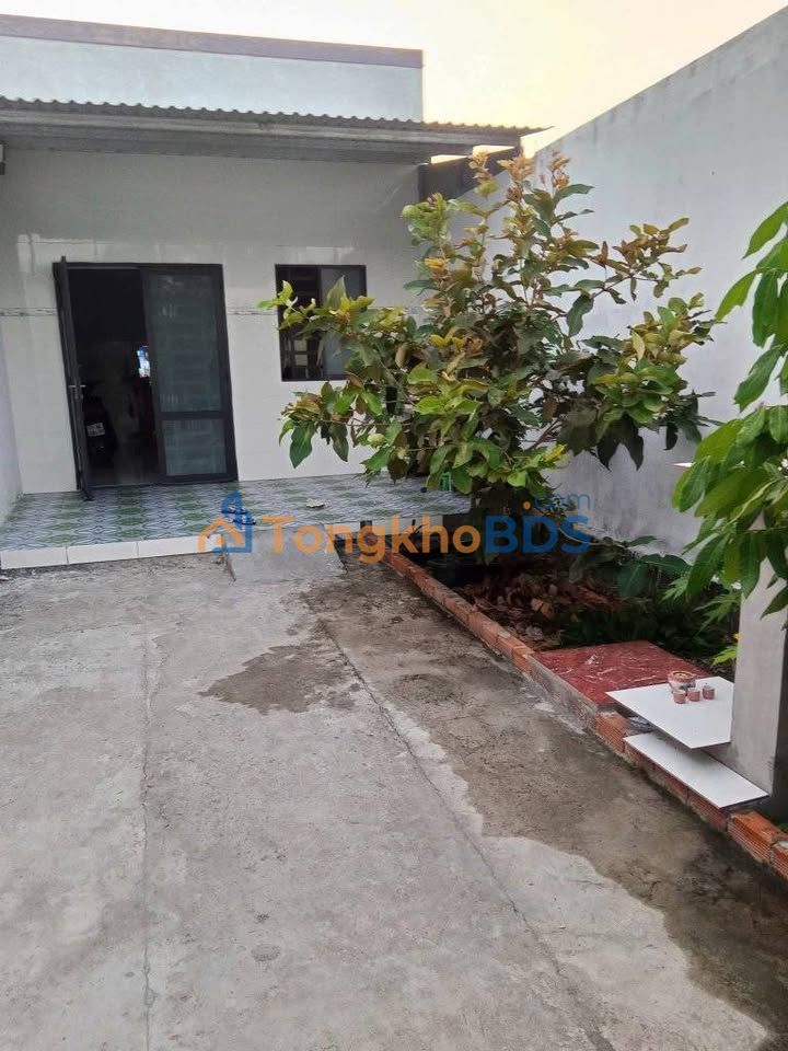 Nhà 116m² Bến Tre, Gần KCN Giao Long - Giá 980 Triệu