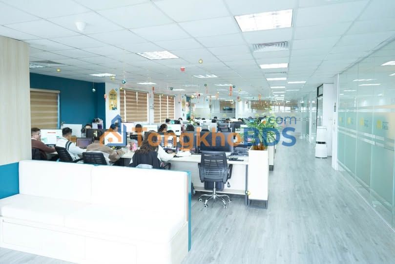 Văn phòng 160m² Nguyễn Xiển, Thanh Xuân - Giá 23 Triệu/Tháng, View Đẹp