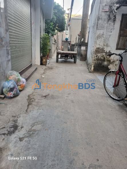 Nhà 5 Tầng 30m² Full Nội Thất - 3 Bước Ra Ô Tô Tránh - Long Biên