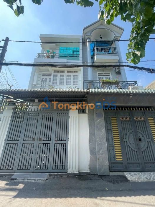 Nhà 3 Tầng Hẻm Thông Đường Số 4 Thủ Đức - 75m², 3PN, Sổ Hồng