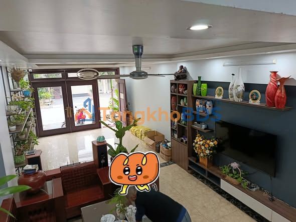 Nhà 3 Tầng 95m² Mặt Tiền 5m - Sẵn Sàng Vào Ở Ngay Tại Quảng Hưng, Thanh Hóa