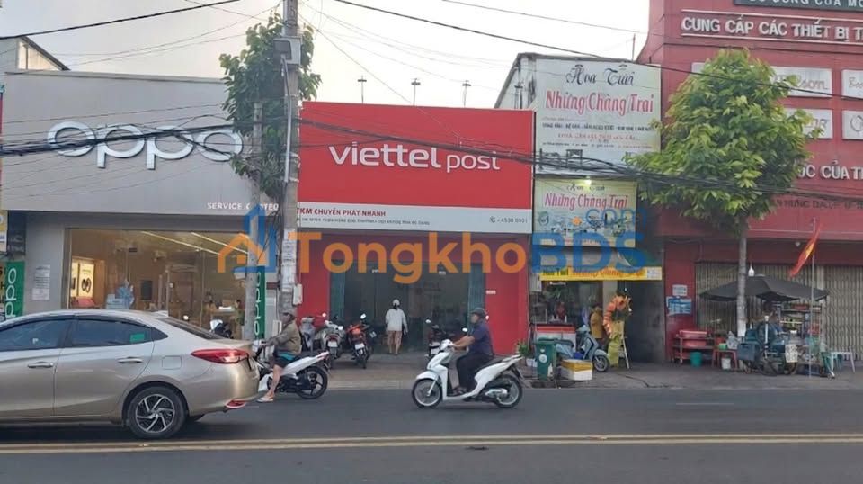 Cho thuê nhà mặt tiền Trần Hưng Đạo, Long Xuyên - 170m², 22 Triệu/tháng