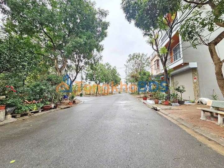 Đất nền Đồng Soi, Tiên Du 74m² - Sổ đỏ sẵn sàng, giá 5.8 tỷ