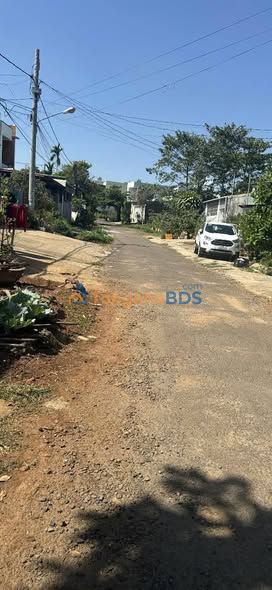 Đất nền 66m² hẻm Lê Đình Chinh, Pleiku - Giá 5xx triệu, Sổ hồng đủ