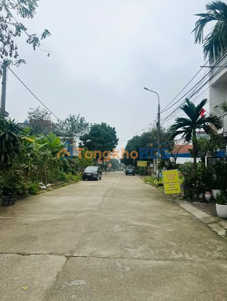 Đất Vàng 200m² Mặt Tiền Nguyễn Du, Phú Thọ - Giá Tốt Nhất