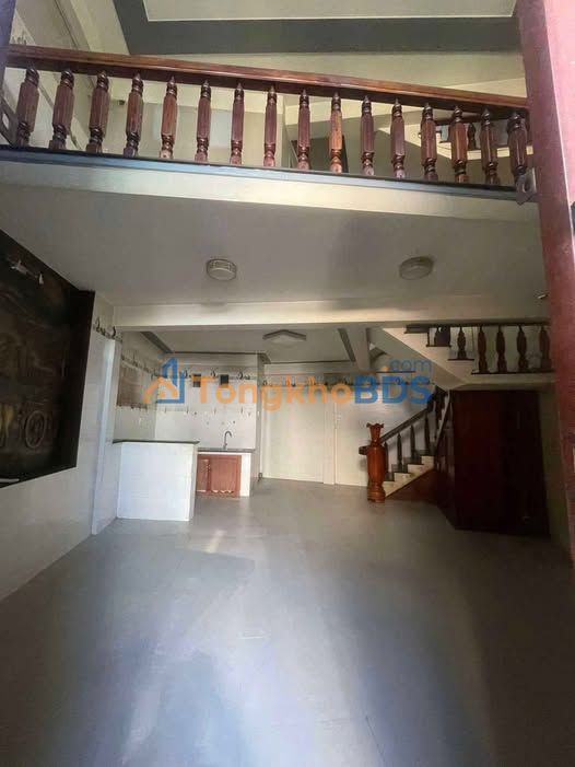 Nhà 3.5 Tầng Hẻm 3,5 Quang Trung, Quy Nhơn - 50.4m² Giá 2.6 Tỷ Chính Chủ