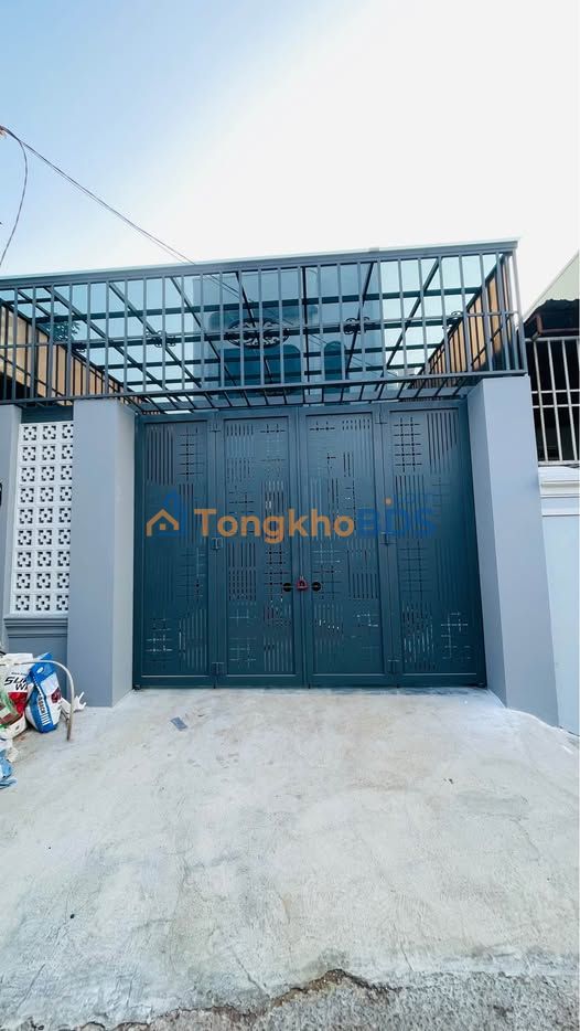 Nhà Mê Lử Hẻm 96 Phạm Văn Đồng, Pleiku - 100m² Full Thổ Cư, Giá 2.7 Tỷ