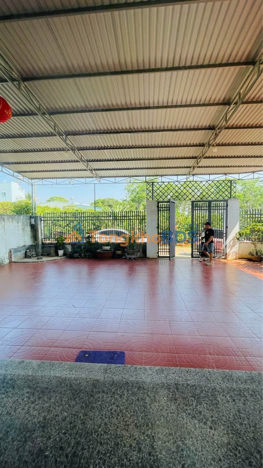 Bán Đất Lô Góc 300m² Nguyễn Tuân Nối Dài, Pleiku - Sẵn Nhà, Giá 2.7 Tỷ