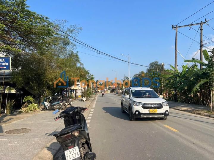 Bán Đất Lô Góc 2 Mặt Tiền Bùi Thị Xuân, Huế - 285m² - Giá 6 Tỷ