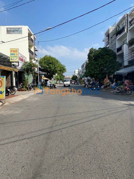 Bán Đất Tặng Nhà Bà Điểm Hóc Môn 100m² - Dòng Tiền 10 Triệu/Tháng