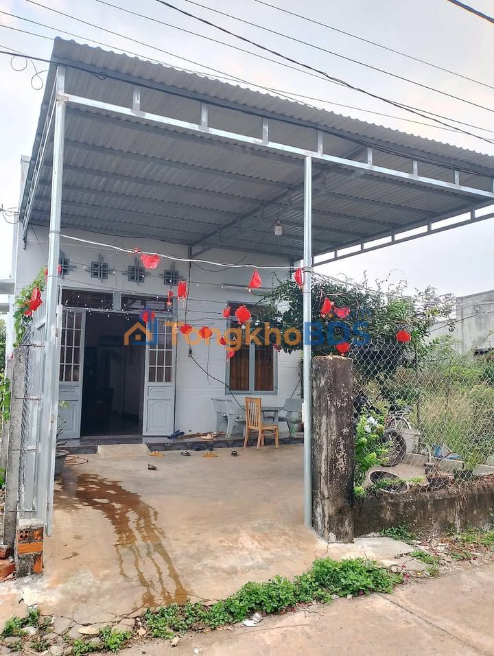 Nhà 300m² Hẻm Hầm Đá, Cư Kuin - Sổ Hồng 60m² Thổ Cư, Giá 1.75 Tỷ