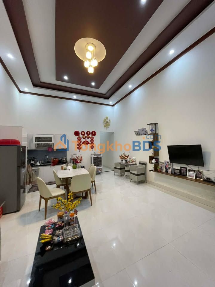 Nhà Mặt Tiền Trung Tâm Xã Ea Knuêc, Krông Pắk - 128m² Kinh Doanh Đắc Lợi